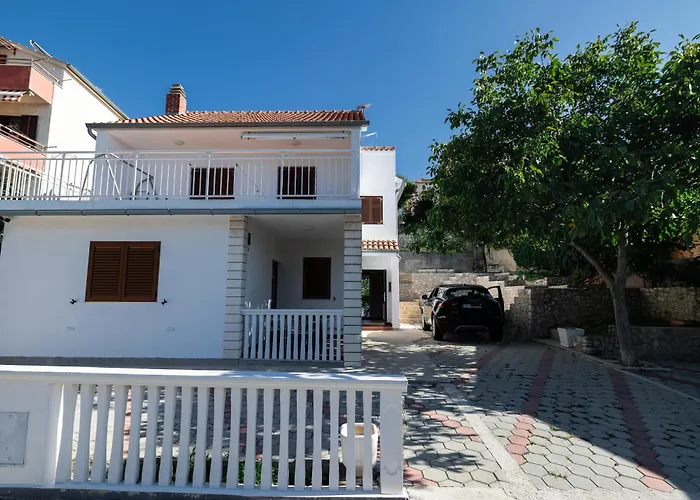 Mrvica - Bilo, Primosten